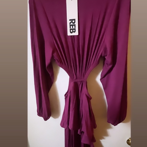 MAGENTA RUFFLE MIDI DRESS - Picture 2 of 2